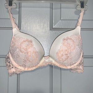 Victoria’s secret bra